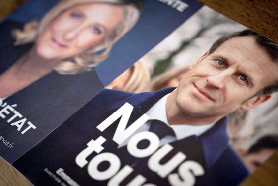 Présidentielle : les candidats retournent sur le terrain à trois jours du scrutin