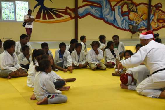 De jeunes Maréens initiés au judo 