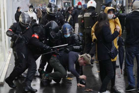 Associations et syndicats dénoncent des 