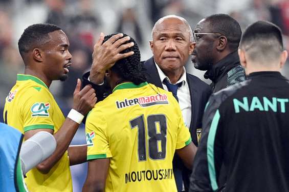 Football : Antoine Kombouaré remporte la Coupe de France avec Nantes 