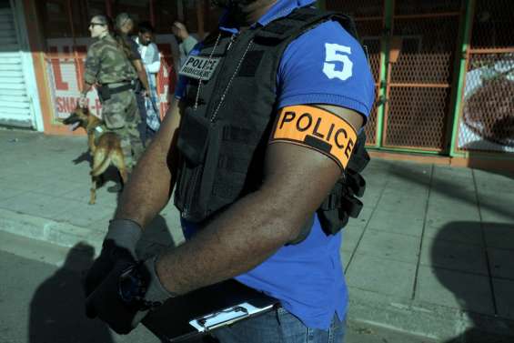 Stupéfiants : la police quadrille le centre-ville de Nouméa