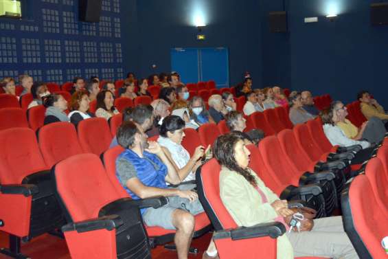 Bourail : les projections du Festival botanique séduisent