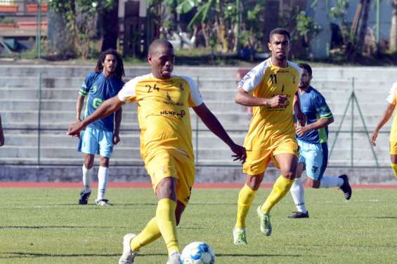 Football : Tiga et Magenta grands vainqueurs de la 5e journée de la Super Ligue