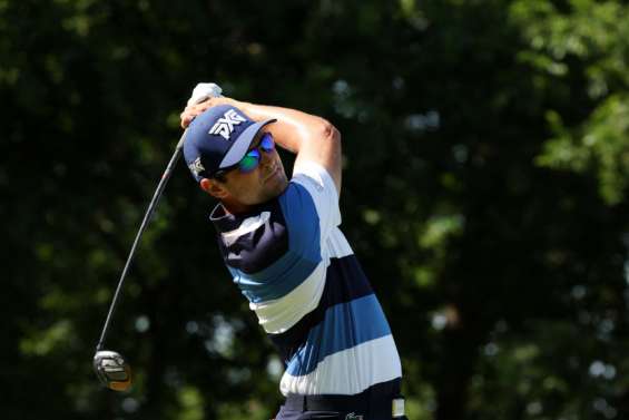 Paul Barjon enchaîne quatre tours sous le par