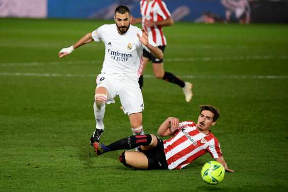 Benzema porte le Real