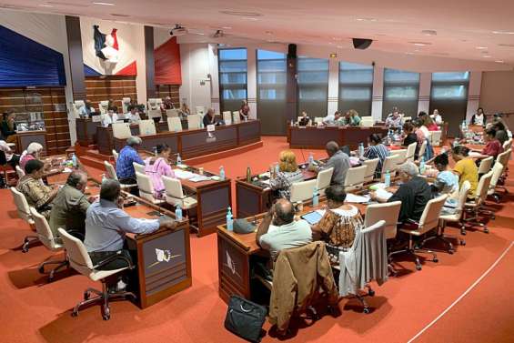 Congrès : la signature du prêt de 20,88 milliards de francs ajournée