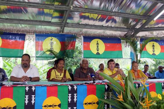 Gérard Reignier et Walisaune Wahetra représenteront les indépendantistes aux législatives