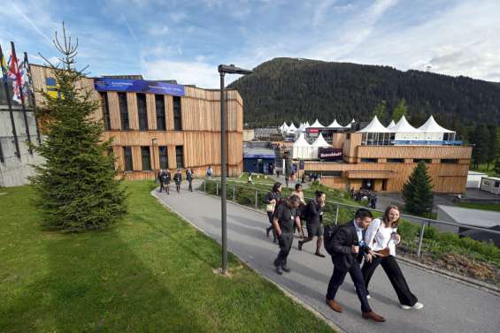 Le Forum mondial revient à Davos, avec l'Ukraine dans toutes les têtes