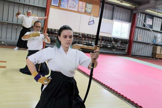 [Mont-Dore] Le kyudo, du tir à l'arc japonais qui invite à la spiritualité