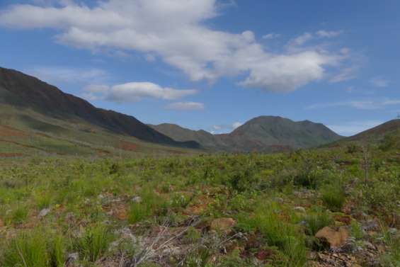 Réunion publique  sur la restauration  de la vallée de La Coulée