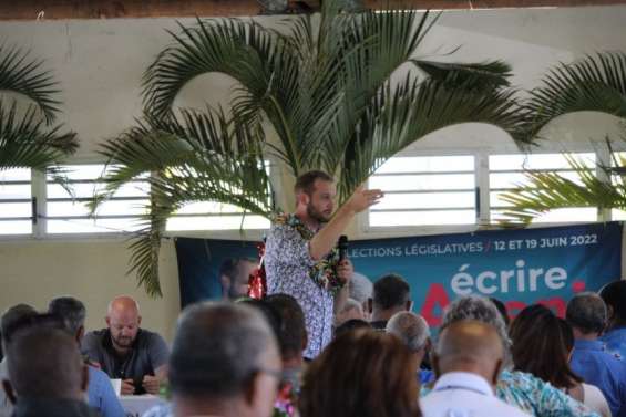 Nicolas Metzdorf réunit 200 personnes à Païta