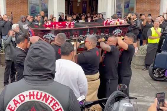 Sept fusillades, liées à des gangs, en une nuit à Auckland