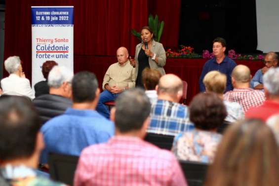 Thierry Santa réunit ses soutiens à La Foa