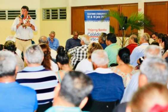 Thierry Santa présente sa Calédonie 