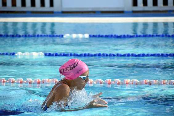 Natation : Malou Douillard termine sur une médaille d’or