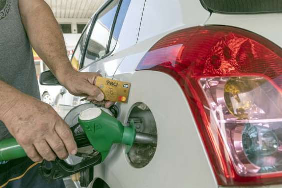 Carburant : le gouvernement neutralise la montée des prix annoncée en juin