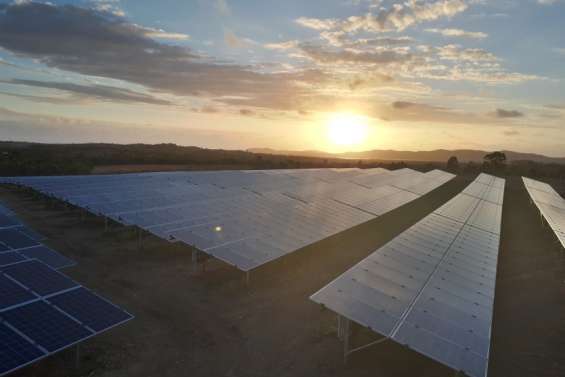 Une centrale photovoltaïque d'utilité publique