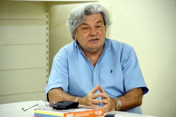 Alain Descombels, RN : 