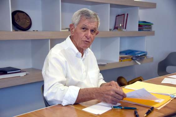 Pierre Frogier rend hommage à son ami Jean Lèques