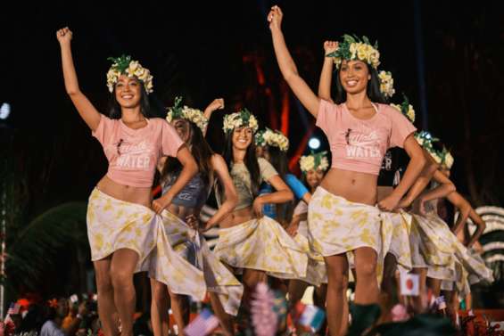 Miss Tahiti : premiers pas vers le podium