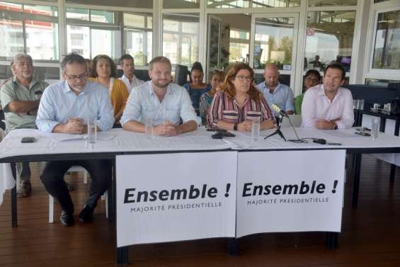 La majorité présidentielle devient 