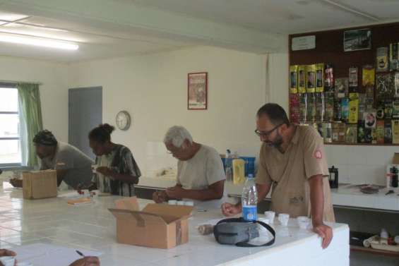 Dégustation de café avant importation du Vietnam