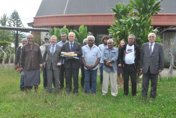 Avenir institutionnel : la mission du Sénat remettra son rapport en septembre