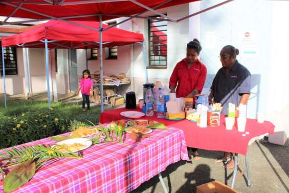 Le P'tit déjeuner des curieux c'est samedi