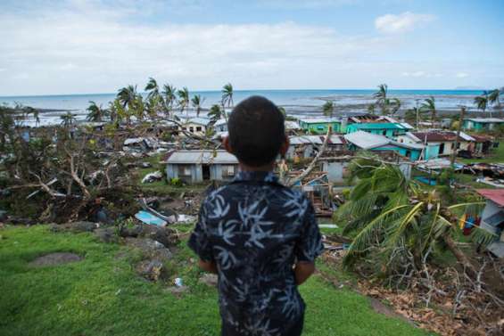 Deux morts et des milliers de sinistrés