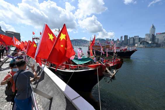 Hong Kong, 25 ans après la rétrocession : promesse tenue ou « trahison » ?