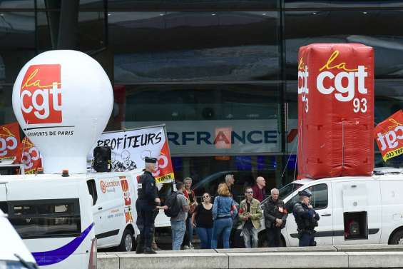 Aéroports en grève : crainte pour les vacances