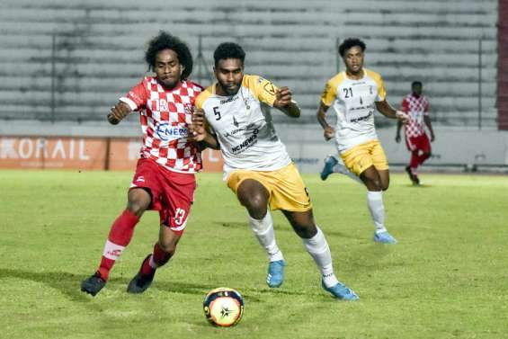 Football : Magenta poursuit sur sa lancée