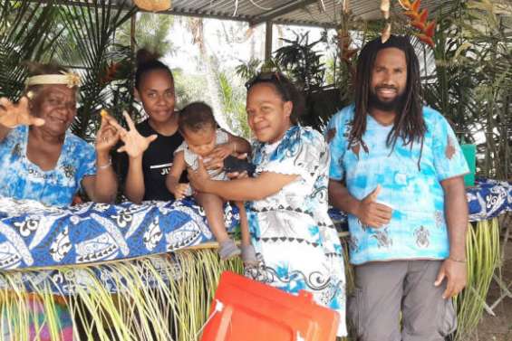 Thio a célébré la mer pour la 26e fois