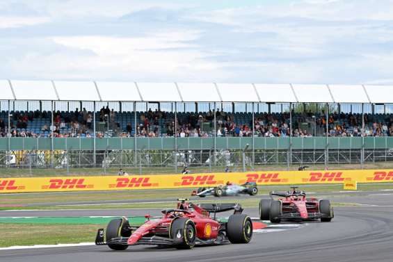 F1 : Carlos Sainz Jr accélère à Silverstone et débloque son compteur