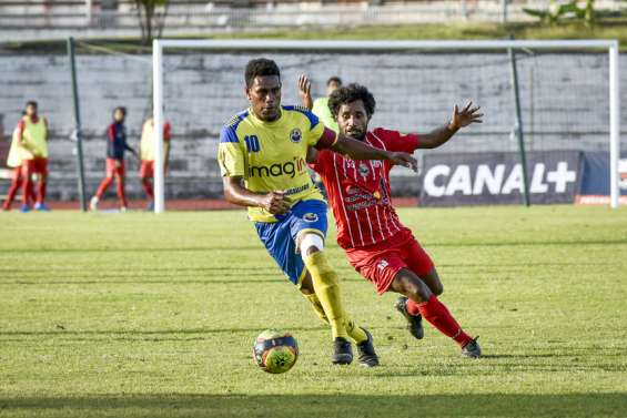 Football : Tiga et Hienghène creusent l’écart en tête de la Super Ligue