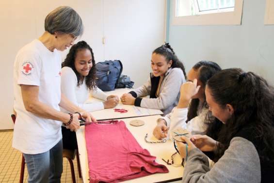 Les lycéens d’Apollinaire-Anova de Païta sensibilisés au développement durable