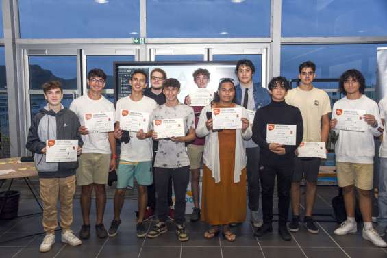 Une cérémonie pour récompenser les projets informatiques des lycéens