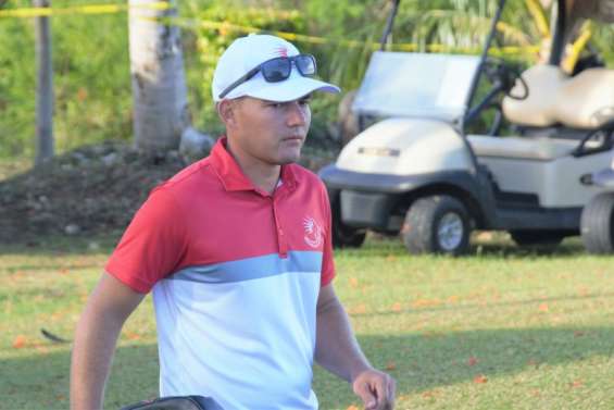 Dylan Benoit prend les commandes du championnat