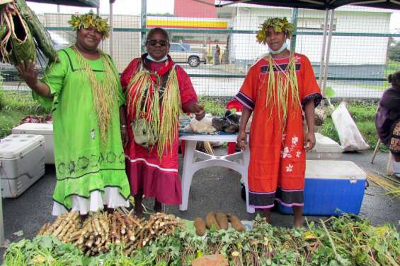 Païta : le marché est aux couleurs de Lifou jusqu'à dimanche