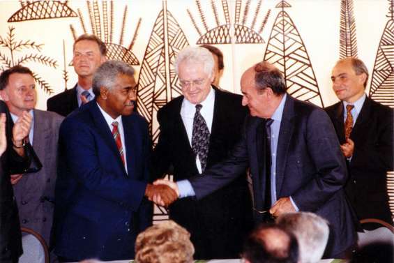 Avenir institutionnel : un comité des signataires organisé à Paris en septembre