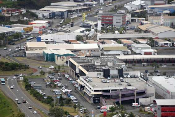Une femme violemment tabassée à Ducos