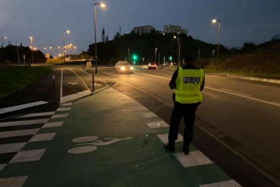 Une course-poursuite effrénée finit en collision