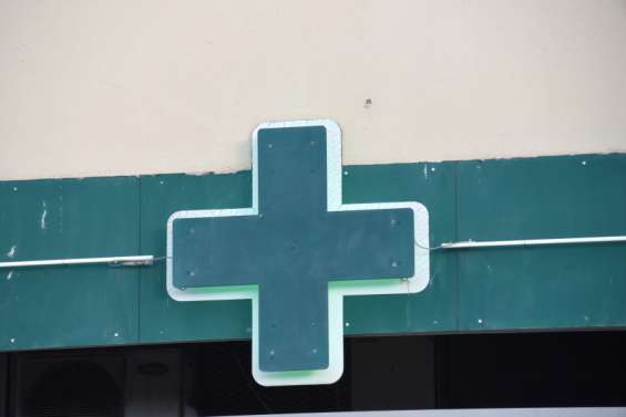 Une pharmacienne fait appel après sa suspension de treize mois