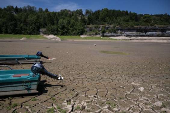La canicule assèche la Métropole du sud au nord