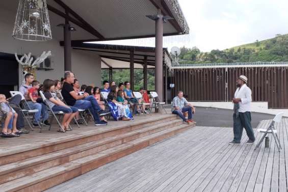 Dernière veillée de l'année au marché de Farino