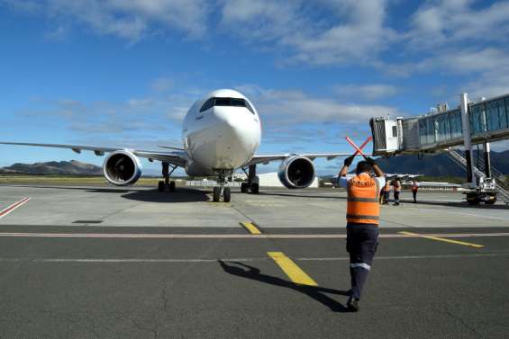 Covid-19 : les mesures liées aux voyages vers la Métropole levées