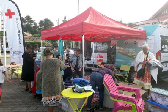 La Foa : de l'utile à l'agréable avec la vestiboutique et l'aide juridique