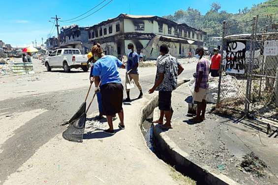 La Chine prête 66 millions de dollars pour construire 161 tours de télécommunications aux Salomon
