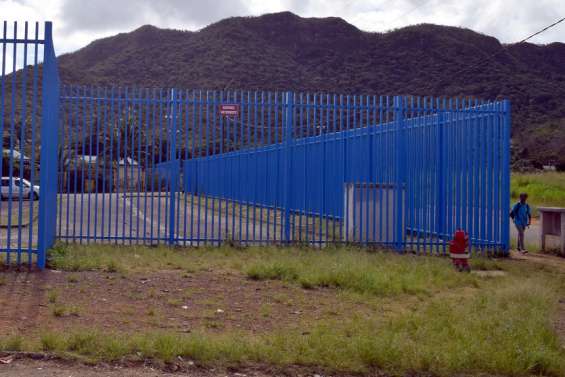 Païta : des trottoirs pour les élèves de la commune en 2023