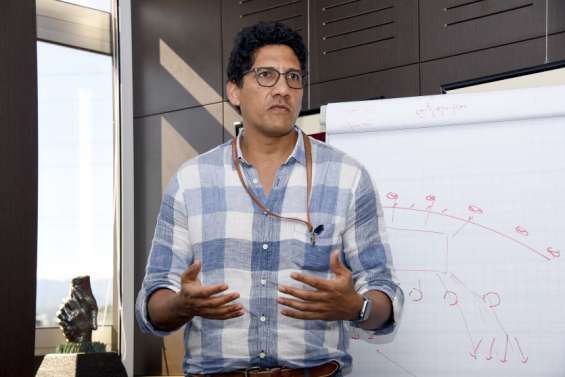 [GROS PLAN 2/2] Paul Lawi : 